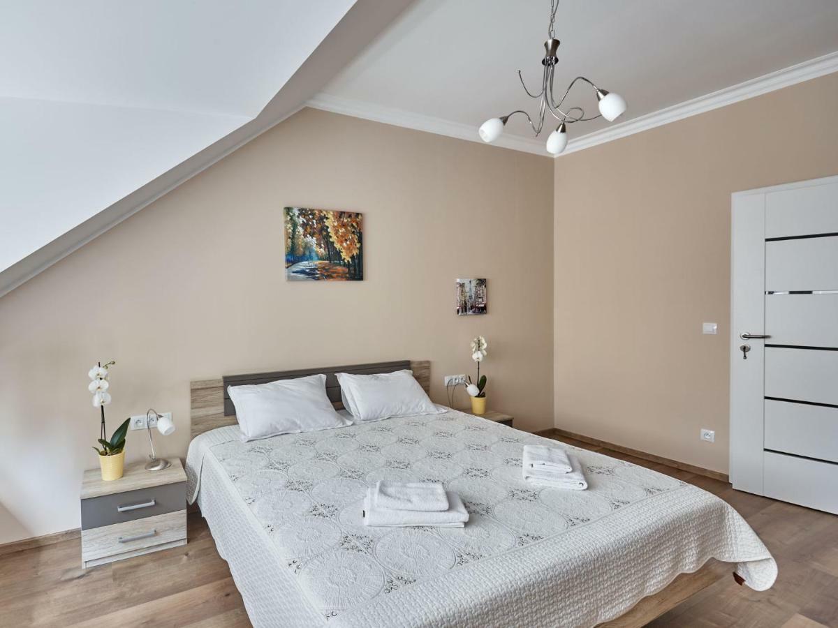 Apartman Villa Eiche Marianske Lazne Exterior foto